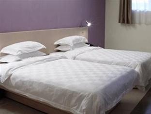 New East Hotel Zhuhai Bagian luar foto
